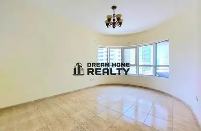 Apartment - 3 Bedrooms - 4 Bathrooms for rent in Al Taawun - Sharjah