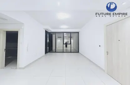Apartment - 1 Bedroom - 2 Bathrooms for rent in Ayesha Tower - Al Jaddaf - Dubai