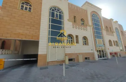 شقة - 3 غرف نوم - 3 حمامات للايجار في بيدا بن عمار - عشارج - العين