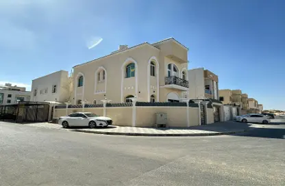 فيلا - 5 غرف نوم - 7 حمامات للبيع في 1 الياسمين - الياسمين - عجمان
