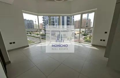 Apartment - 2 Bedrooms - 3 Bathrooms for rent in Jumeirah Garden City - Al Satwa - Dubai