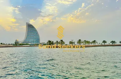 Apartment - 3 Bedrooms - 4 Bathrooms for rent in Al Sail Tower - Al Dana - Al Raha Beach - Abu Dhabi