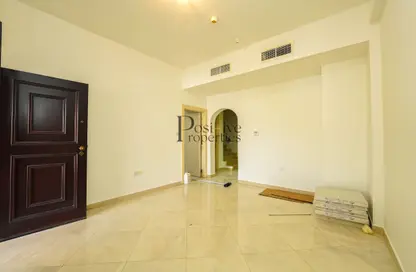 فيلا - 4 غرف نوم - 6 حمامات للايجار في فلل لين غاردن - قرية الجميرا سركل - دبي