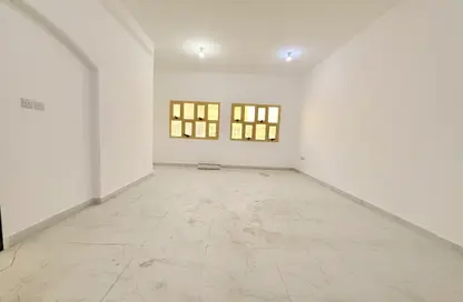 Apartment - 1 Bedroom - 1 Bathroom for rent in Mohammed Villas 6 - Mohamed Bin Zayed City - Abu Dhabi