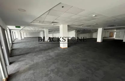 Full Floor - Studio - 2 Bathrooms for rent in Office Park - Dubai Media City - Dubai