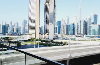 Apartment - 2 Bedrooms - 3 Bathrooms for rent in SOL Bay - Business Bay - Dubai