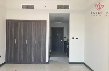 شقة - 1 حمام للايجار في روكان - دبي لاند - دبي شقة - 1 حمام للايجار في روكان - دبي لاند - دبي