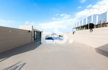 Duplex - 4 Bedrooms - 5 Bathrooms for rent in Al Hattan Residence - Al Raha Beach - Abu Dhabi