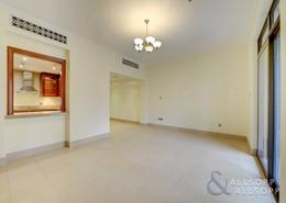 Empty Room image for: Apartment - 1 bedroom - 2 bathrooms for sale in Miska 5 - Miska - Old Town - Dubai, Image 1