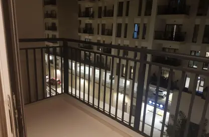 Apartment - 1 Bedroom - 2 Bathrooms for rent in Hayat Boulevard-2B - Hayat Boulevard - Town Square - Dubai