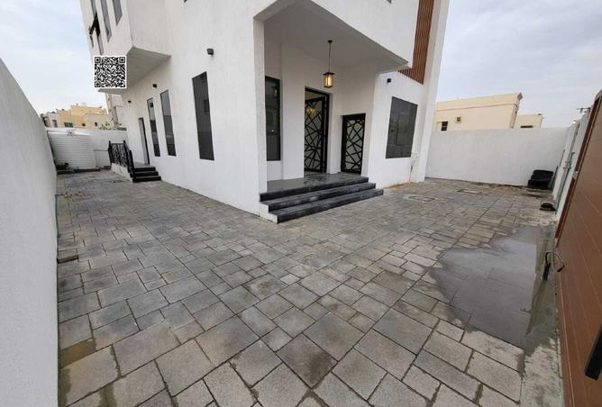 15865468 - صورة العقار 2