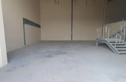 مستودع - استوديو - 1 حمام للايجار في الصجعة الصناعية - الصجعة - الشارقة