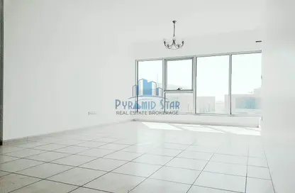 Empty Room image for: Apartment - 2 Bedrooms - 2 Bathrooms for rent in Skycourts Towers - Dubai Land - Dubai, Image 1