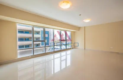 Apartment - 3 Bedrooms - 4 Bathrooms for rent in Golden Sands Tower - Al Barsha 1 - Al Barsha - Dubai