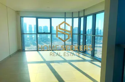 شقة - 2 غرف نوم - 2 حمامات للايجار في راديانت سكوير - مدينة الأضواء - جزيرة الريم - أبوظبي