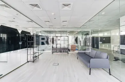 مكتب - استوديو للايجار في القمة - الخليج التجاري - دبي