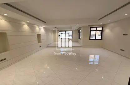 فيلا - 7 غرف نوم - 8 حمامات للايجار في منطقة بين الجسرين - أبوظبي