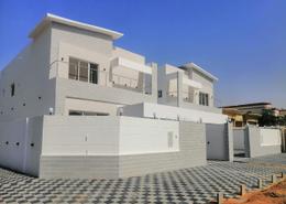 Villa - 5 bedrooms - 6 bathrooms for sale in Al Mwaihat 1 - Al Mwaihat - Ajman
