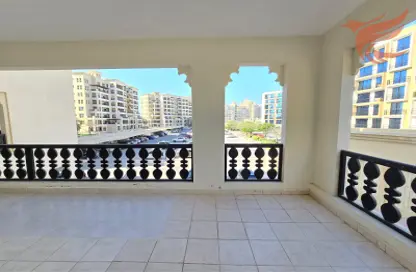 شقة - 2 غرف نوم - 2 حمامات للايجار في C شقق مارينا - مساكن الحمرا مارينا - قرية الحمرا - رأس الخيمة