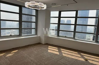 مكتب - استوديو - 1 حمام للايجار في البرج الفضي - الخليج التجاري - دبي