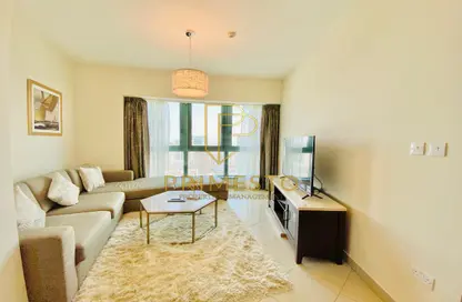 Apartment - 2 Bedrooms - 2 Bathrooms for rent in Capital Plaza Tower B - Capital Plaza - Corniche Road - Abu Dhabi