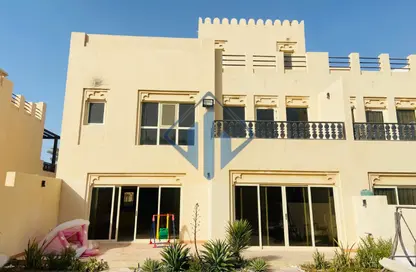Townhouse - 3 Bedrooms - 4 Bathrooms for rent in Al Hamra Village - Ras Al Khaimah