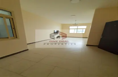Empty Room image for: Apartment - 3 Bedrooms - 3 Bathrooms for rent in Asharej - Al Ain, Image 1