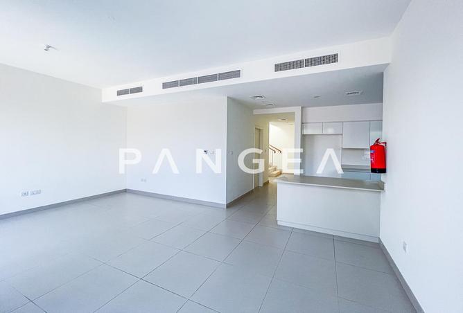 15742011 - Property Image 3