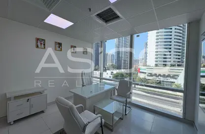 مكتب - استوديو للايجار في برج تماني - الخليج التجاري - دبي