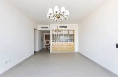 Apartment - 3 Bedrooms - 3 Bathrooms for rent in Creek Rise Tower 1 - Creek Rise - Dubai Creek Harbour (The Lagoons) - Dubai