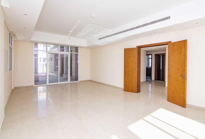 15221175 - Property Image 2