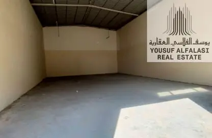 Warehouse - Studio - 2 Bathrooms for rent in Al Sajaa Industrial - Al Sajaa - Sharjah
