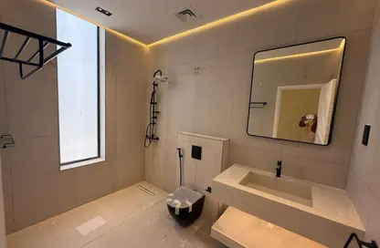 Villa - 4 Bedrooms - 5 Bathrooms for rent in Phase 3 - International City - Dubai