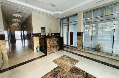 Reception / Lobby image for: Apartment - 1 Bedroom - 2 Bathrooms for rent in Almeer Building - Barsha Heights (Tecom) - Dubai, Image 1