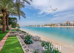 Villa - 4 bedrooms - 6 bathrooms for rent in Garden Homes Frond M - Garden Homes - Palm Jumeirah - Dubai