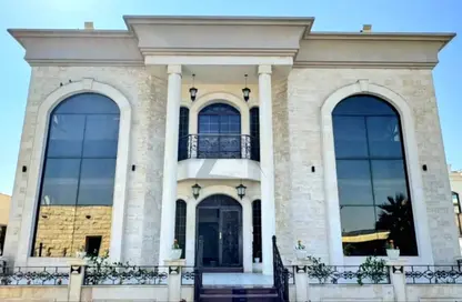 فيلا - 5 غرف نوم - 6 حمامات للايجار في البرشاء جنوب 2 - جنوب البرشاء - البرشاء - دبي