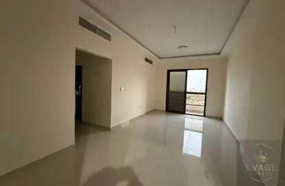 شقة - 2 غرف نوم - 3 حمامات للايجار في أبراج الياسمين - جاردن سيتي - عجمان