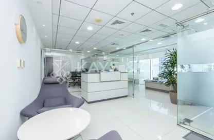 Office Space - Studio - 1 Bathroom for rent in The Burlington - Business Bay - Dubai