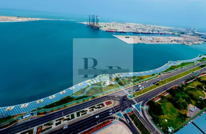 شقة - 4 غرف نوم - 6 حمامات للايجار في برج الريف - شارع الكورنيش - أبوظبي