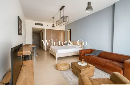 Apartment - Studio - 1 Bathroom for rent in LIV Residence - Dubai Marina - Dubai