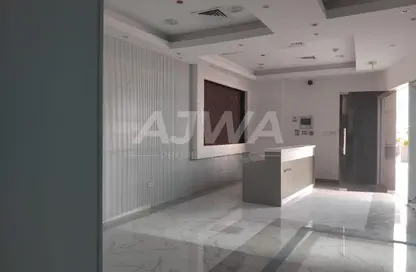متجر - استوديو - 2 حمامات للايجار في سبا 3 - (JLT) مجمع Q - أبراج بحيرة الجميرا - دبي