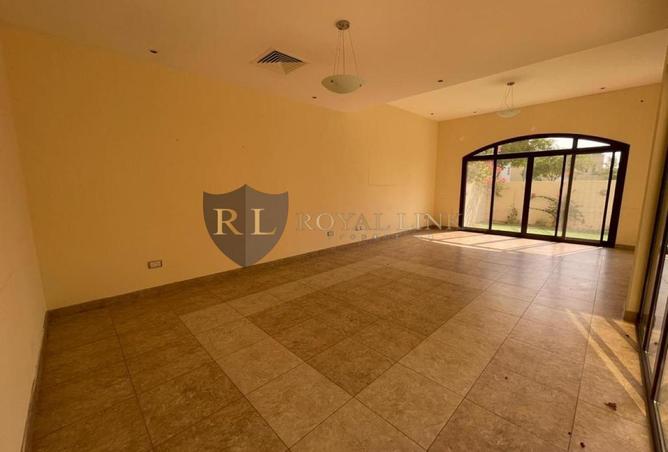 15518240 - Property Image 2