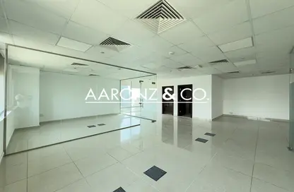 Office Space - Studio for rent in The Prism - Business Bay - Dubai