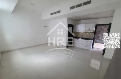 Apartment - Studio - 1 Bathroom for rent in Liwara 1 - Ajman
