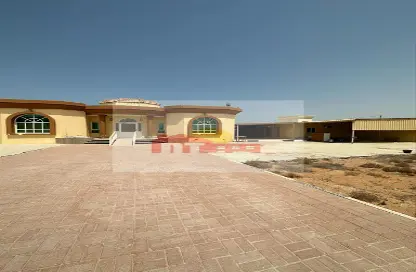 Outdoor House image for: Villa - 4 Bedrooms - 4 Bathrooms for rent in Al Dhait South - Al Dhait - Ras Al Khaimah, Image 1
