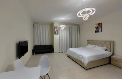 شقة - 1 حمام للايجار في Z03 - طراز إنجليزي - المدينة الدولية - دبي شقة - 1 حمام للايجار في Z03 - طراز إنجليزي - المدينة الدولية - دبي