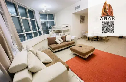 Apartment - 3 Bedrooms - 4 Bathrooms for rent in Ajman Corniche Residences - Ajman Corniche Road - Ajman