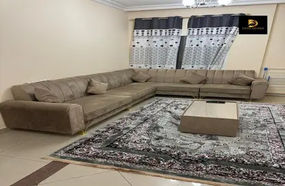 شقة - غرفة نوم - 2 حمامات للايجار في شارع التعاون - التعاون - الشارقة