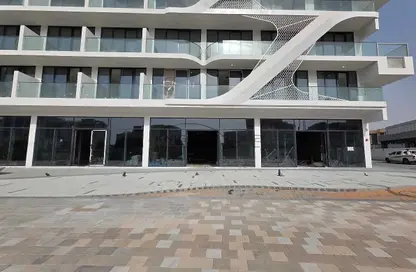 Shop - Studio - 1 Bathroom for rent in Oxford Gardens - Arjan - Dubai