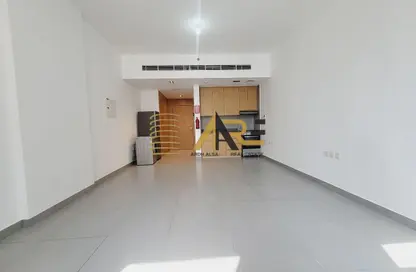 Apartment - Studio - 1 Bathroom for rent in Souks Residential - Al Mamsha - Muwaileh - Sharjah